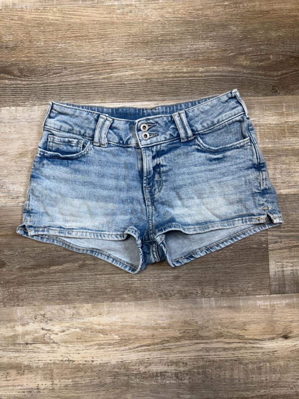 GAP Denim Low-Rise Shorts